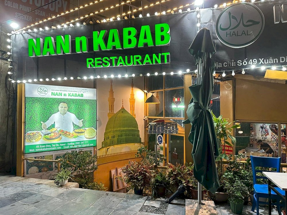 Nan n Kabab Restaurant, a vibrant spot in Hanoi